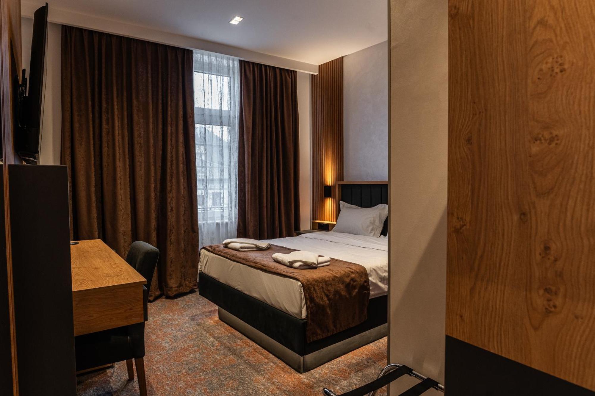 Hotel Astral ชาบาซ ห้อง รูปภาพ